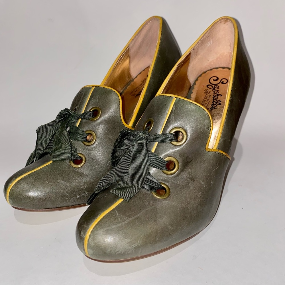 Anthropologie x Seychelles Wedge Shootie - Size 9.5